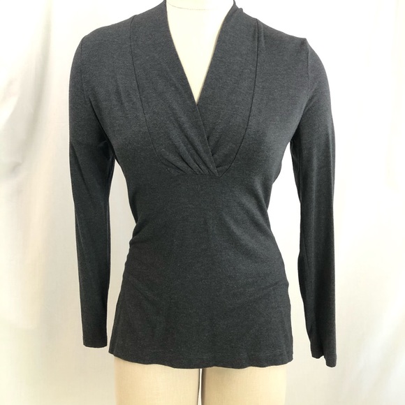 Banana Republic Top Gray Petite Medium Rayon Longsleeve - Picture 2 of 10